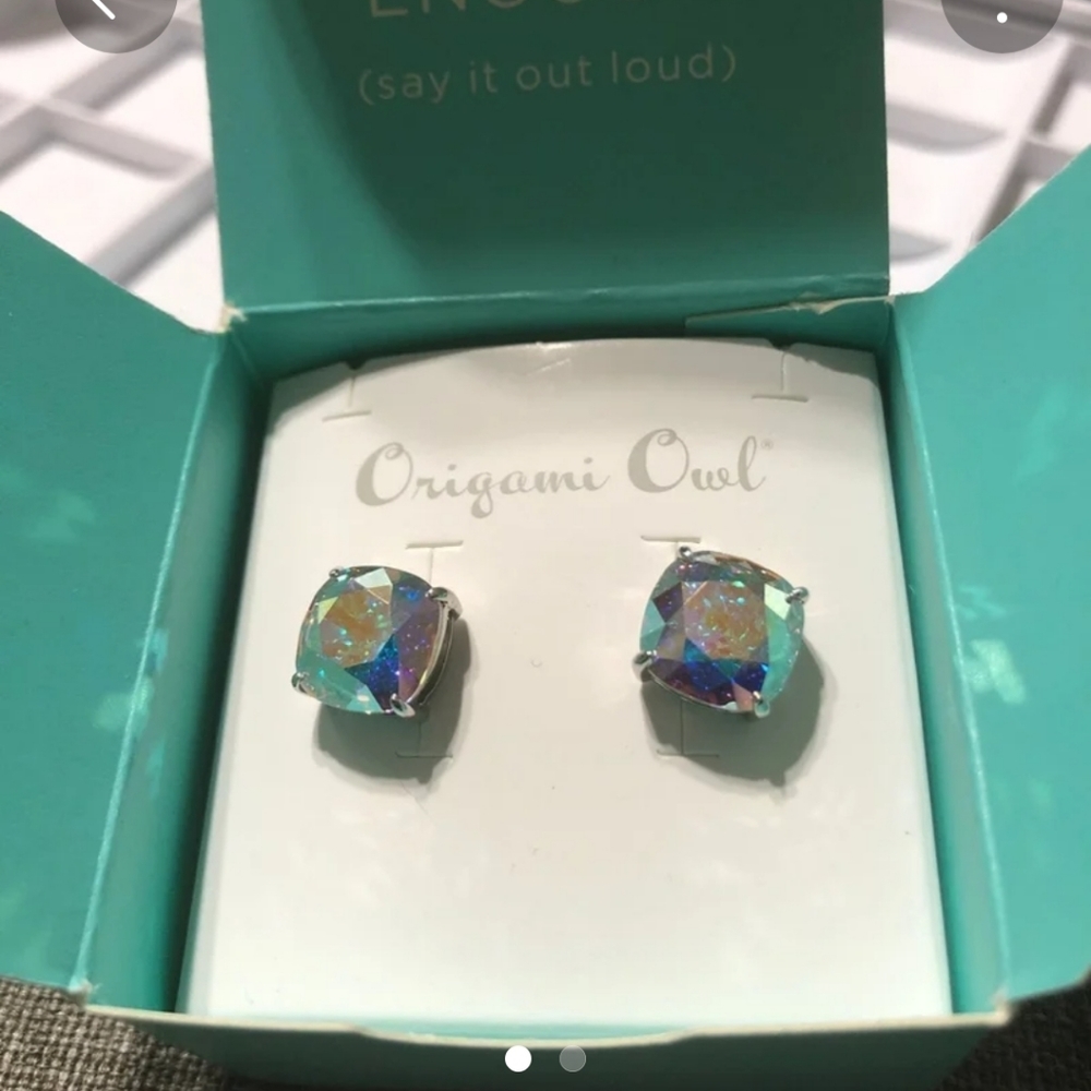 Origami Owl AB Exclusive Earrings HTF